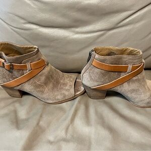 Lucky brand open-toe booties suede with leather strap